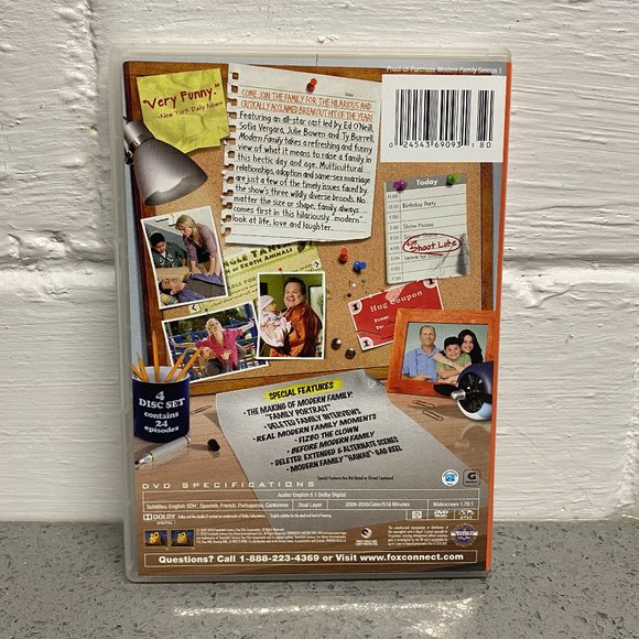 Modern Family Season 1 TV Series DVD 4 Disk Set - Picture 2 of 5
